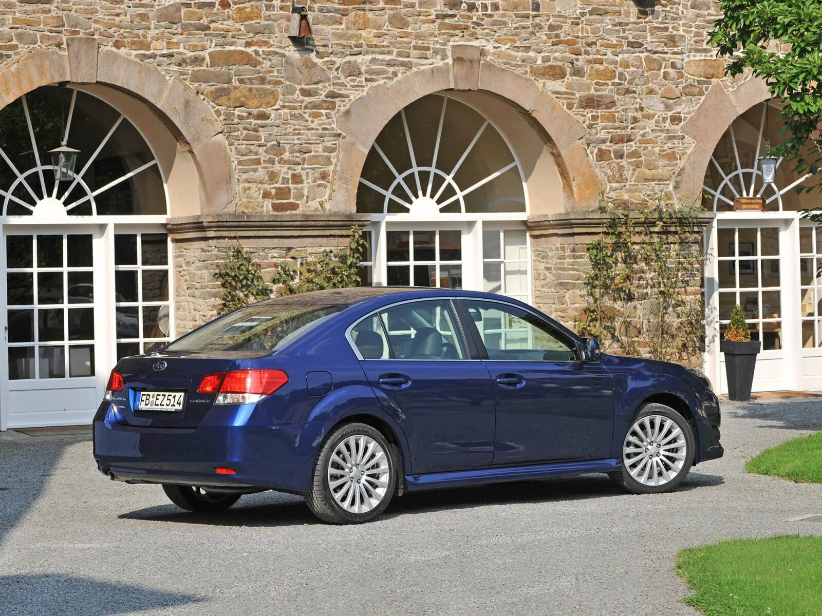 Subaru legacy 2009. Subaru legacy 2014. Субару легаси 2009 седан. Subaru legacy 5. Легаси 5 поколения.