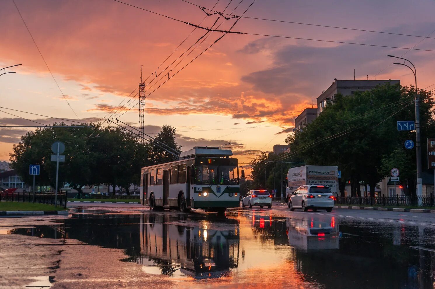 Иваново июнь. Автопробег 12 июня. Арт сквер концерт. Ул революционная 14 б в иваново. Иваново июнь.