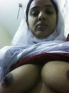 সৌদি প্রবাসী মেয়ে আমি ইমু সেক্স করি টাকার বিনিময়ে রিয়েল সেক্স করতে, তোমা...