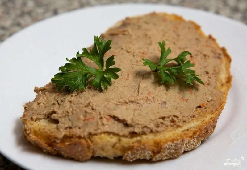 Печёночный паштет из куриной печени. Домашний куриный паштет из печени. Паштет печеночный домашний из куриной печени. Паштет из куриноной печени. Рецепт нежного паштета из печени