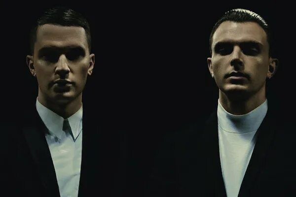 Hurts take. Тео Хатчкрафт. Hurts "Exile". Тео Хатчкрафт Redemption.