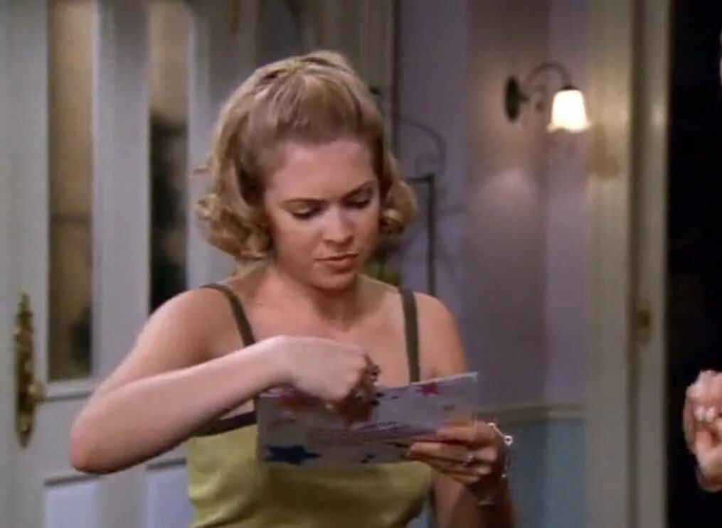 Sabrina the hungry. Sabrina the hungry. Sabrina the hungry. Sabrina the hungry. Sabrina teenage witch unaired pilot.