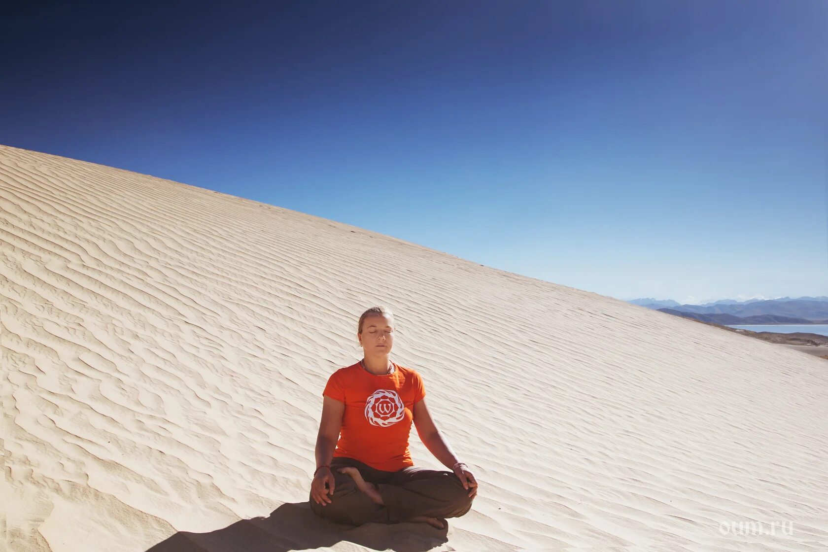 Песок для медитации. Медитативный песок. Медитация зачем