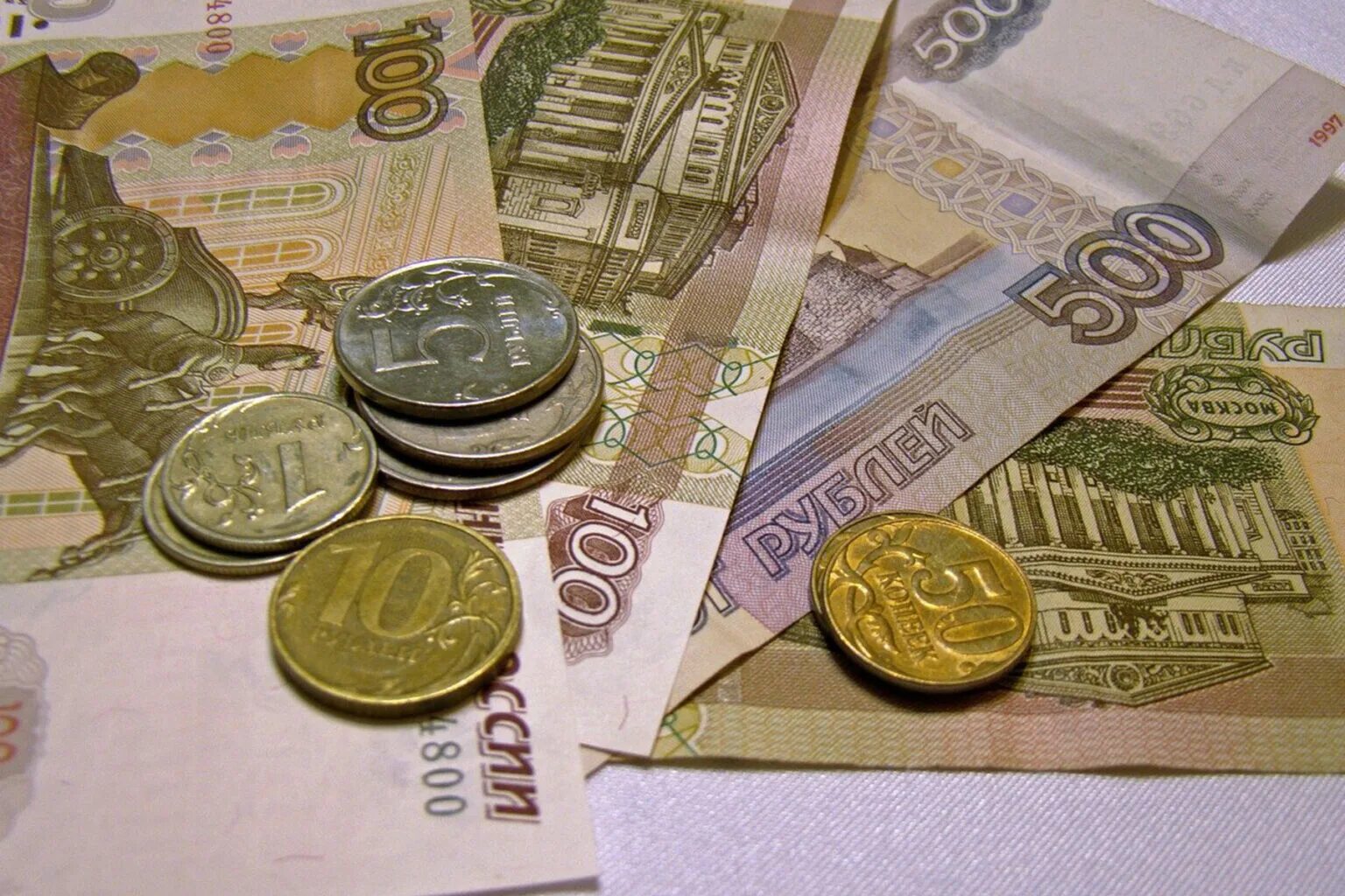 Деньги рубли. Современные деньги. Фото денег. Современные деньги монеты. Деньги сегодня телефон
