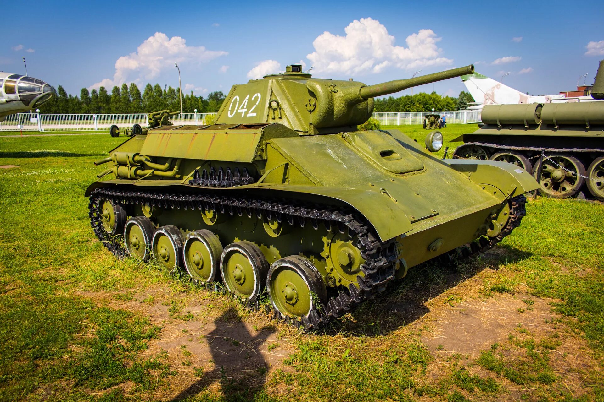 Купить танки ссср. Т-70 танк СССР. Т-70 лёгкий танк. Т-60 танк. Т-70б.