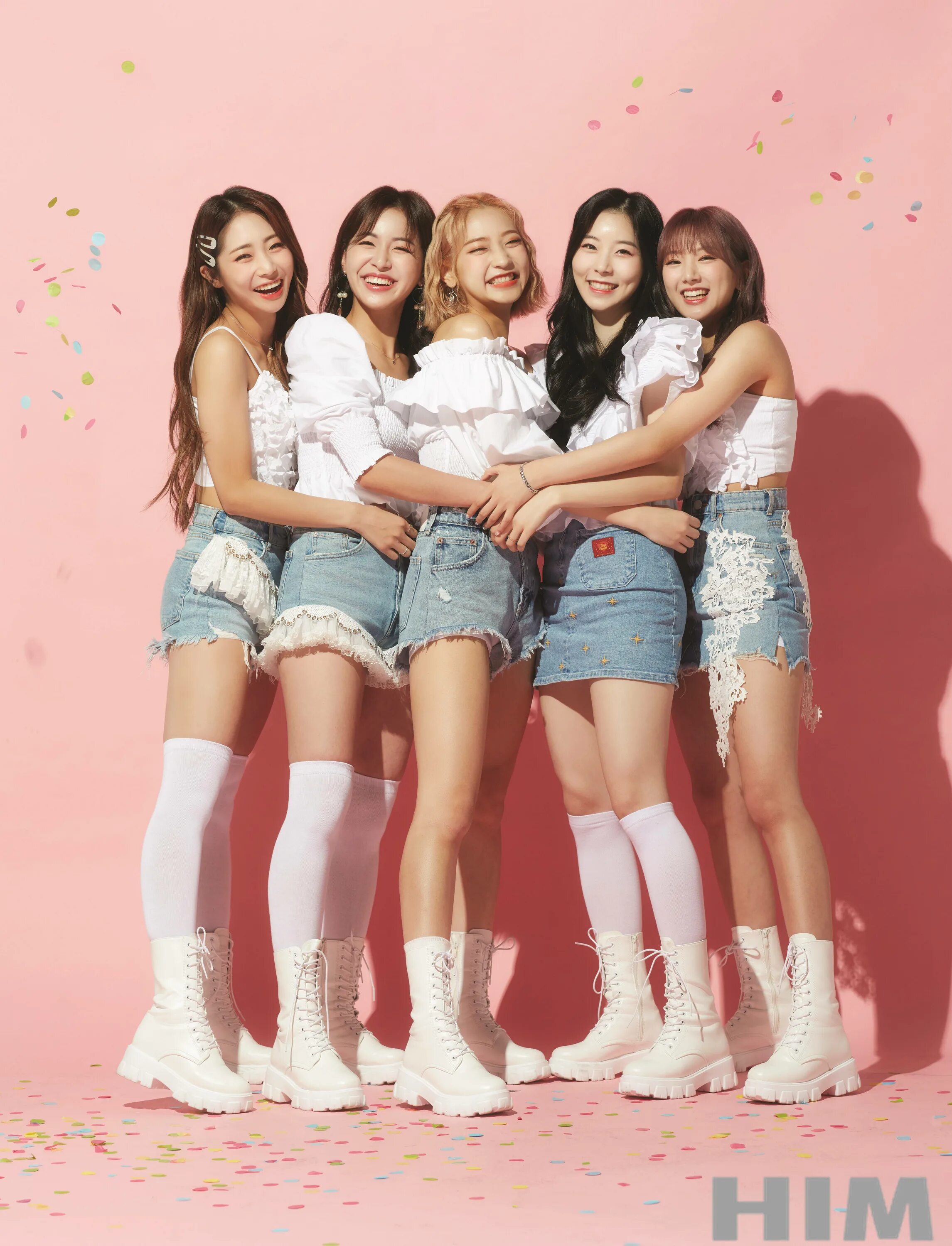Какой там групп. Maka maka группа. kpop группы 5 участниц. k pop группы женские 6 человек. кпоп группа аида.