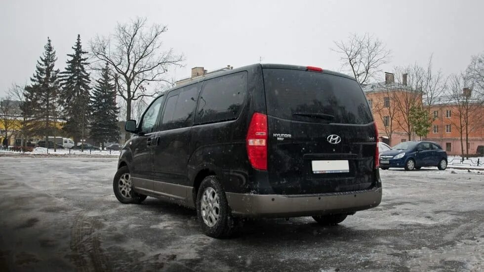 Автомобиль h 1. ФСО на Hyundai h1. Отличия Гранд Старекс от н1 2008. Различие h1 от Старекса. Hyundai h-1 автомобили сегмента m.