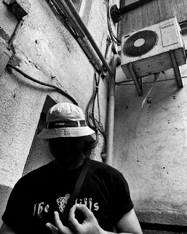 заставка на рабочий стол в стиле андеграунд. раскол андеграунд. андеграунд парни. скейтеры андеграунд. минский андеграунд стиль.