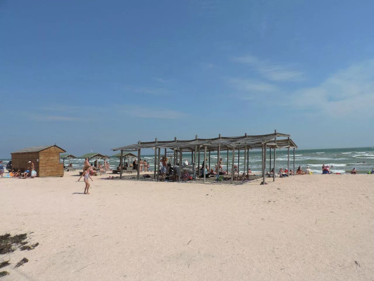 Геническ стрелковое. Геническ арабатская стрелка. Арабатская стрелка азовское море. Геническ коса арабатская стрелка. Арабатская стрелка 2022.