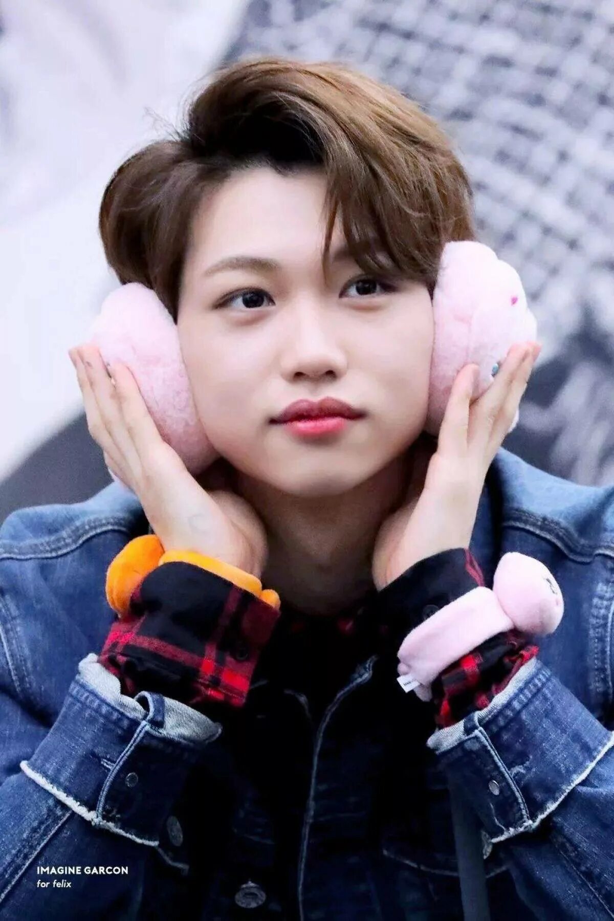 Сколько лет феликсу из stray kids 2025. Феликс stray kids. stay kids феликс. lee felix stray kids. k pop stray kids феликс.