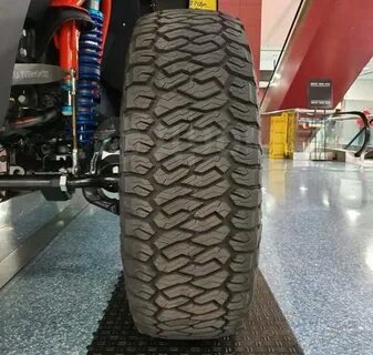 Maxxis razr at