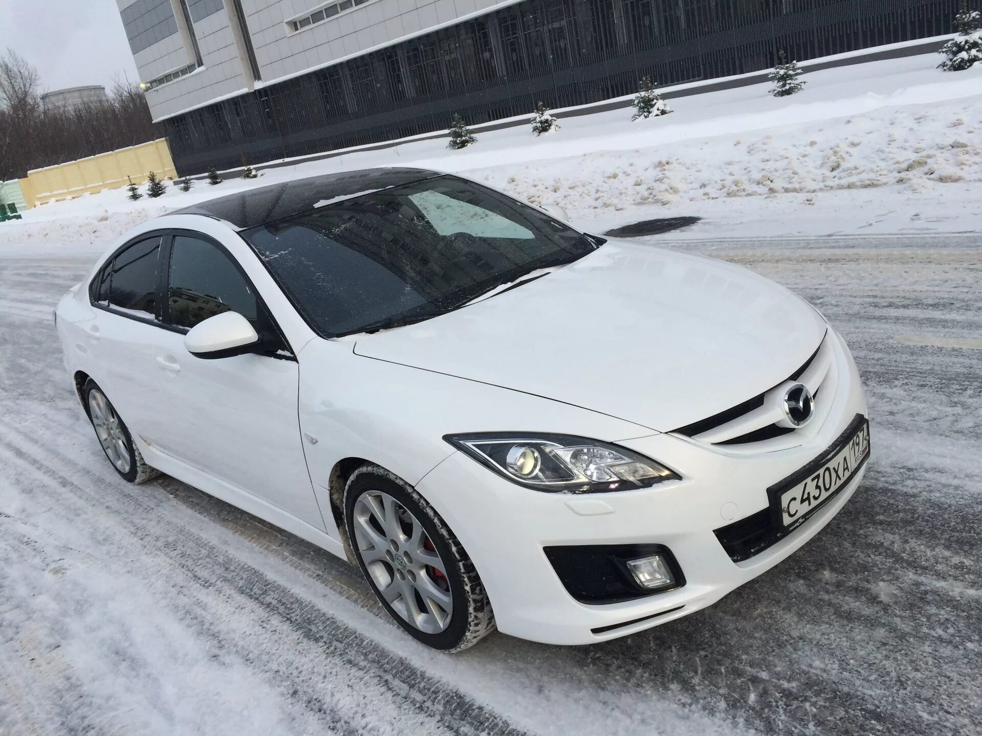 Mazda 6 (2G) GH 2.5 бензиновый 2011 БЕЛЫЙ МЕТАЛЛИК СПОРТ 2.5 на DRIVE2