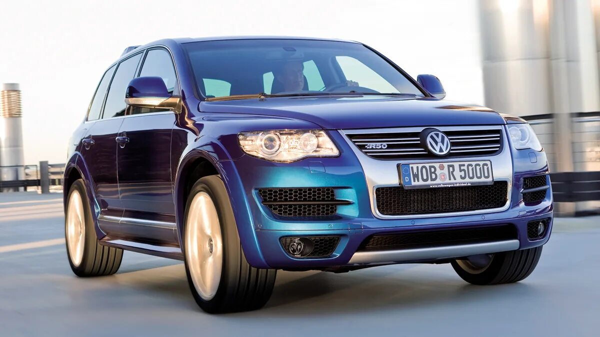 Volkswagen touareg r line. Фольксваген туарег 2. Vw touareg r. Volkswagen touareg r line. Фольксваген туарег 2015.