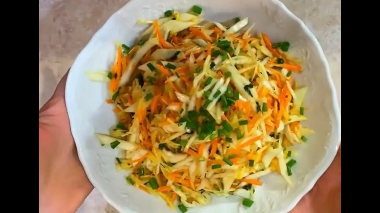 Морковь лук чеснок. Картофель морковь капуста. Лук морковь капуста. Овощи и зелень. Салат из редьки и моркови.