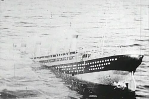 The titanic sink in 1912 somebody