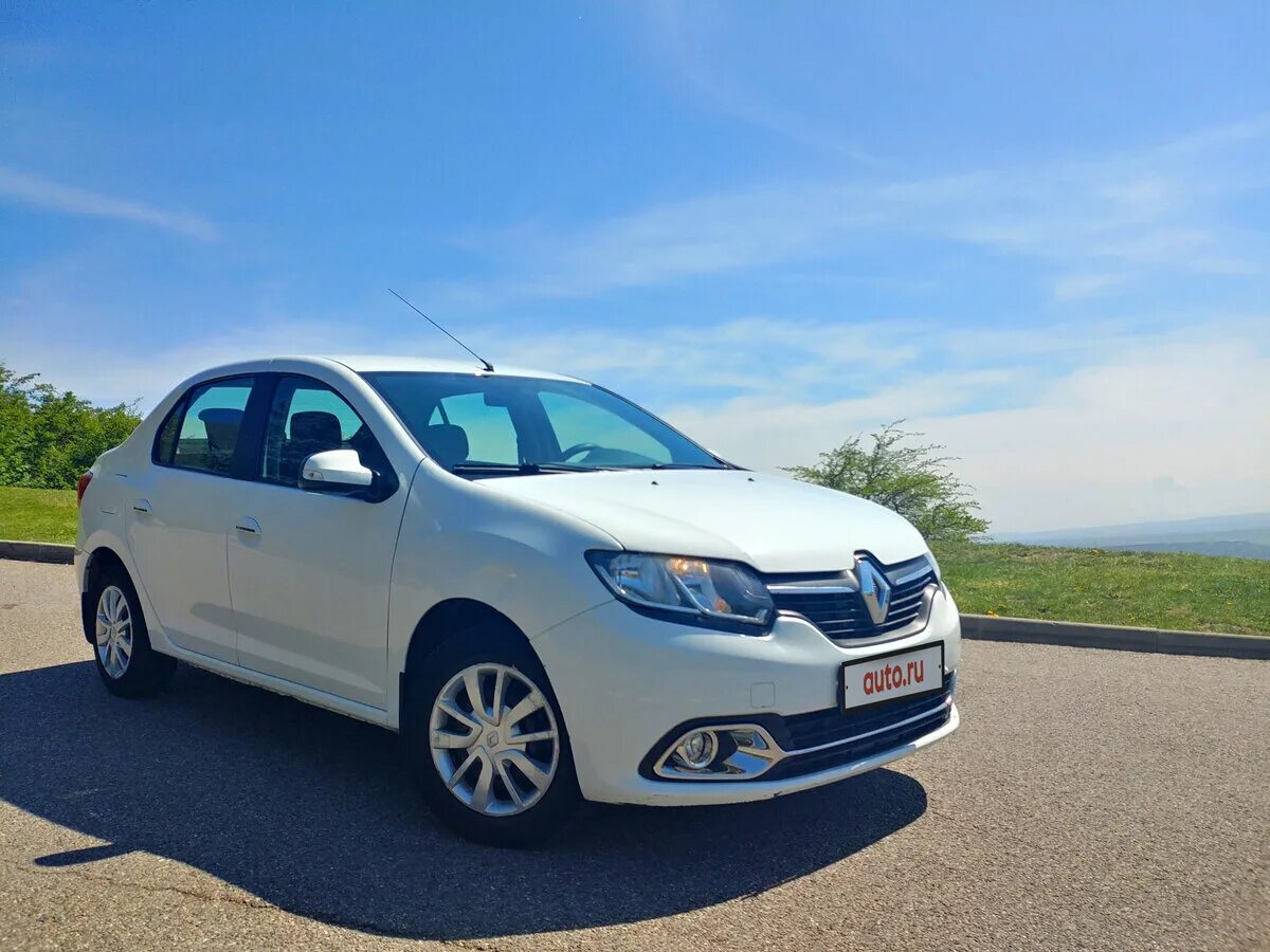 рено логан серебристый 2015 года. машина ренаульт логан 2015. Renault logan 2015. рено логан 2015 белый. рено логан 2.