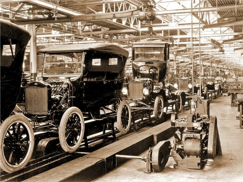 Модные тенденции машиностроения первой половины 20 века Our Founder The Henry Ford Story Ford UK