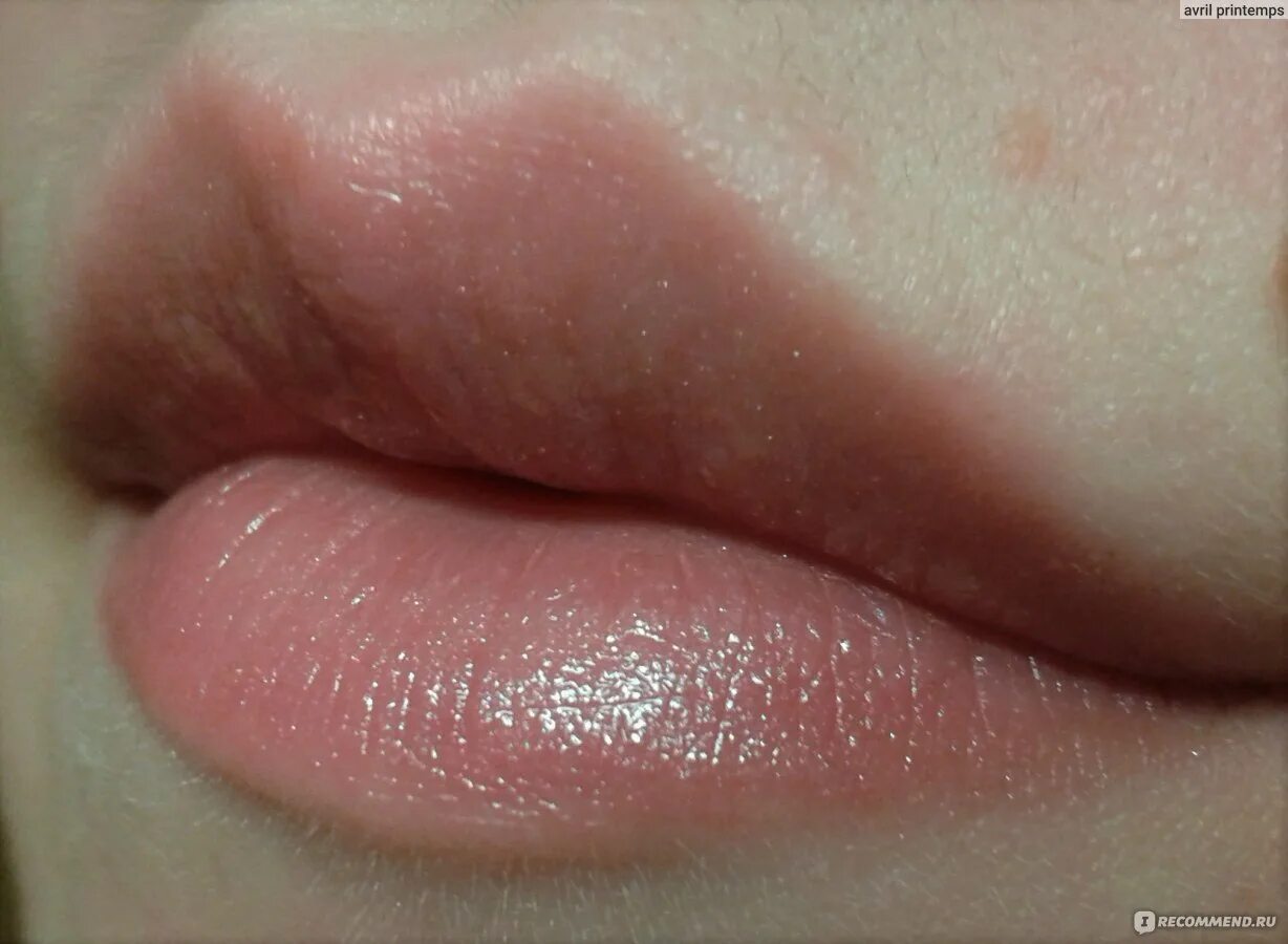 Малые губы шанель шорткейк. Chanel rouge coco flash 54 boy. Chanel 54 boy помада. Помада chanel rouge coco 54 boy. Chanel rouge coco flash 54 boy.