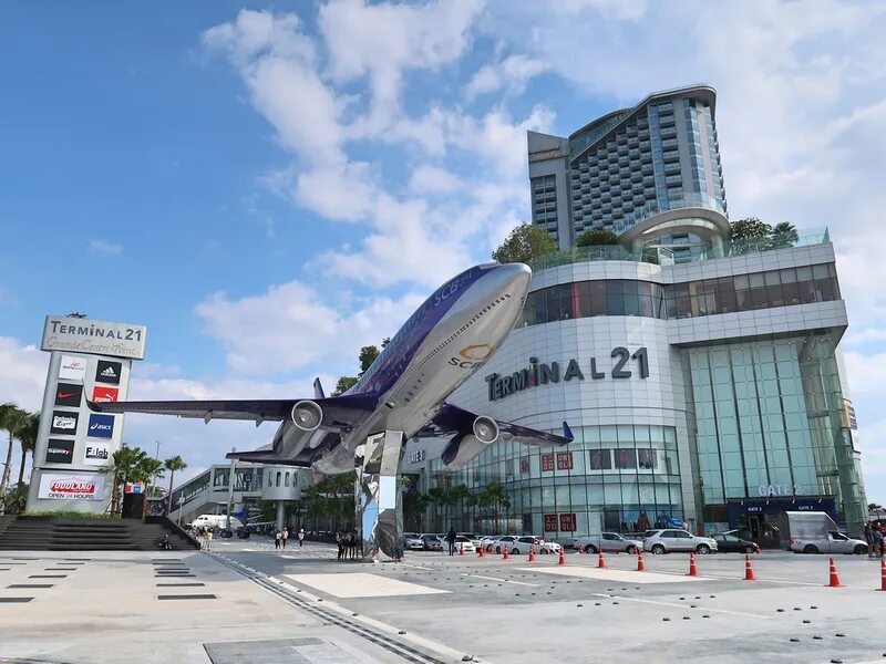 Тц терминал 21. Терминал 21 паттайя. тц терминал 21 в паттайе. торговый центр terminal 21 в паттайе. terminal 21 бангкок.
