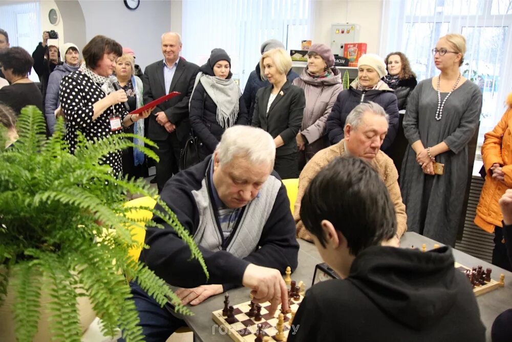 Загс красная горбатка. Горбатка телевидение. Горбатка телевидение. Селивановское телевидение красная горбатка. Селивановское телевидение красная горбатка.