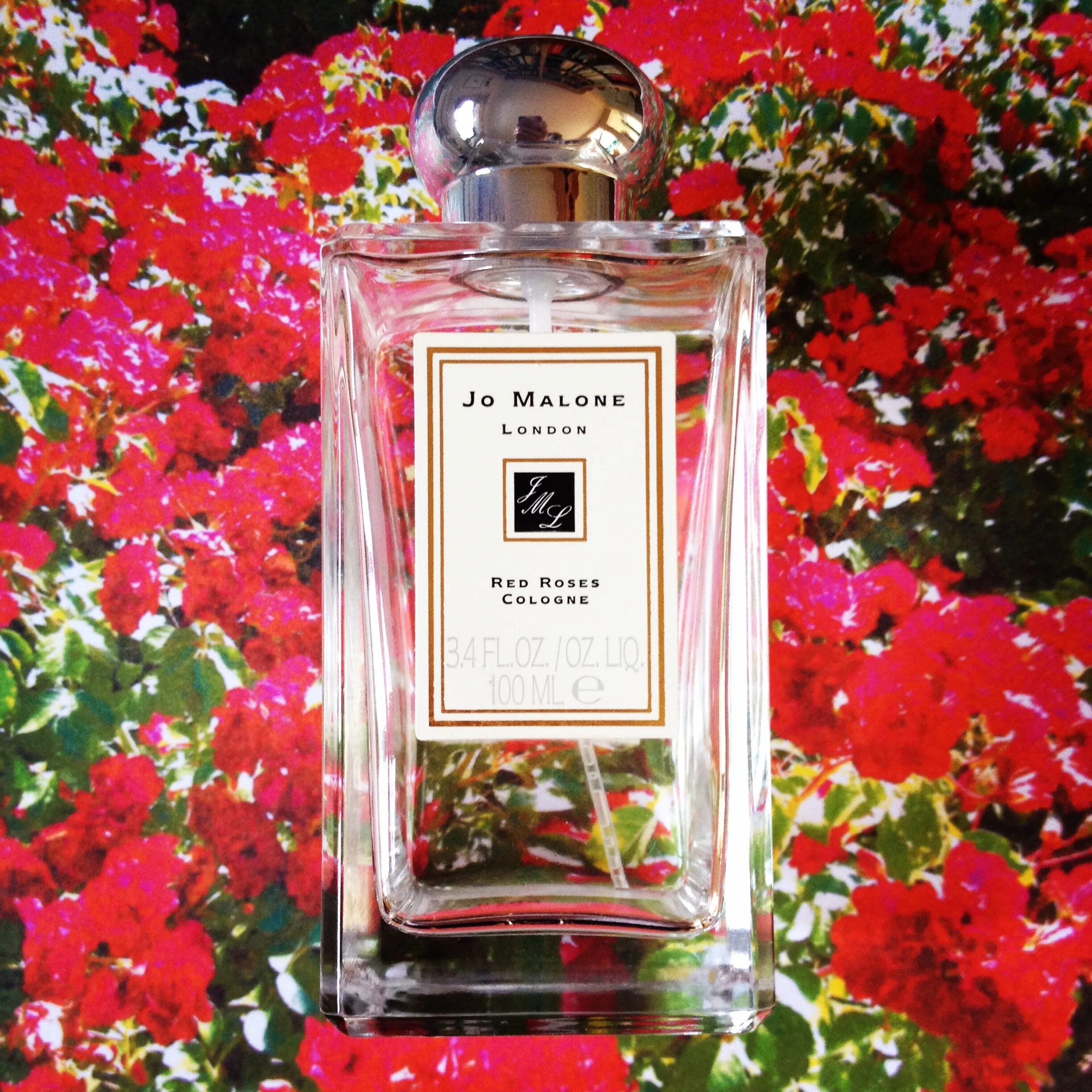 Джо малон духи отзывы. Джо Малон красный. Jo Malone London Red Roses Cologne. Джо Малон розовый флакон.