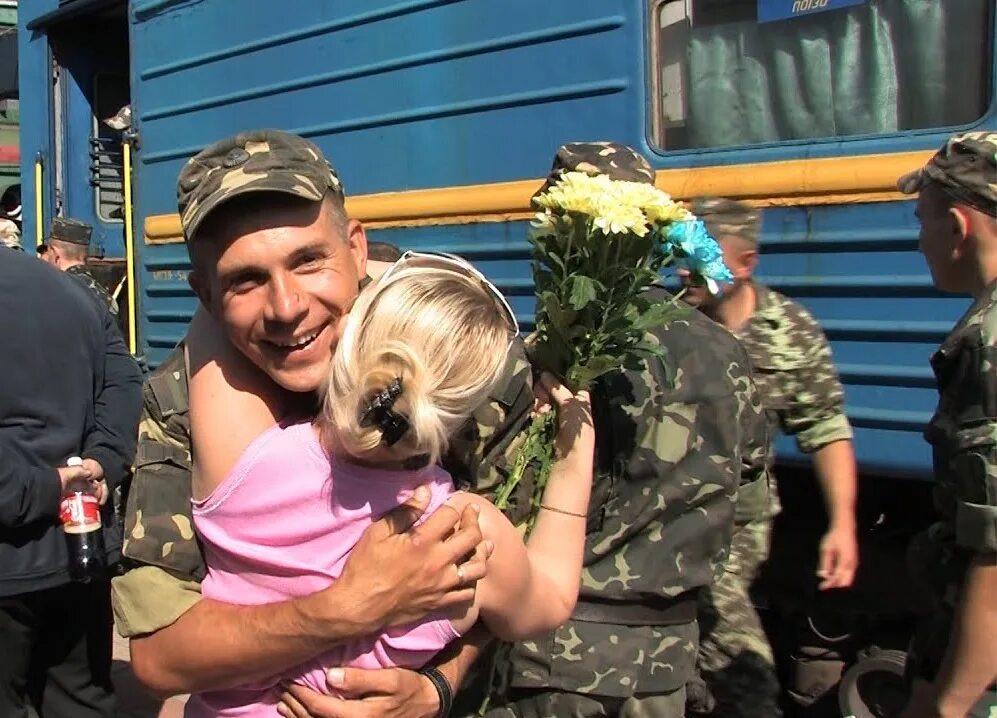 Демобилизация. Демобилизованный солдат. Демобилизация. Мобилизация и демобилизация. Про демобилизацию.