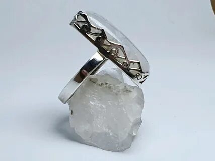Серебряно лунный