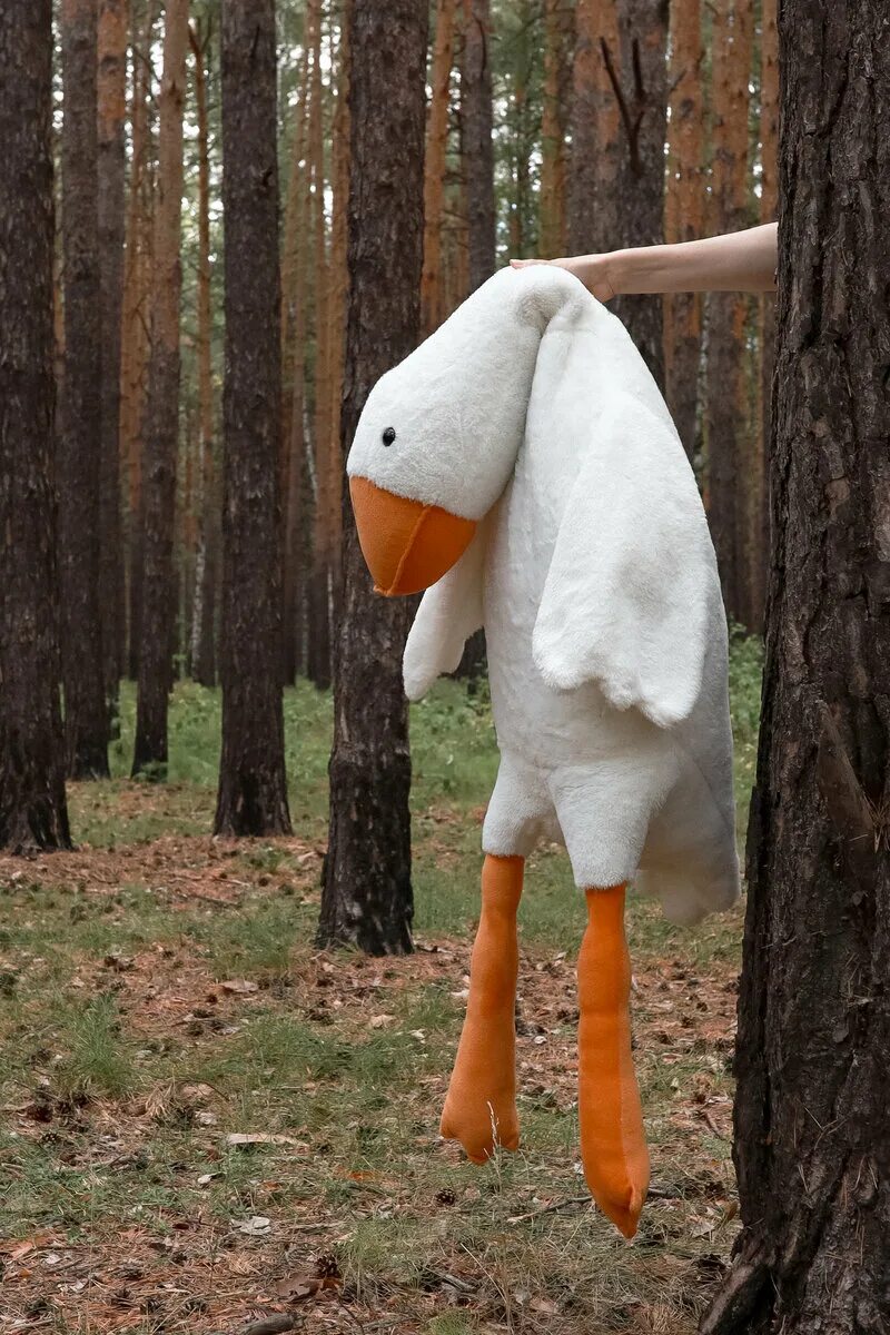 Гусь обнимусь из бисера. Гусь обнимусь из бисера. Гусь обнимусь из бисера. Гусь обнимусь из бисера. Гусыня вязаная.