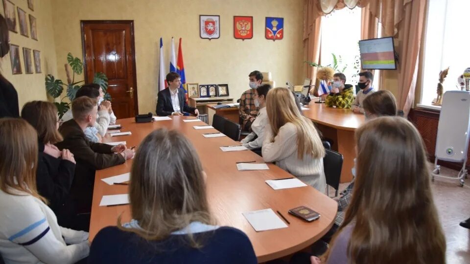 Октябрьская школа гимназия Красногвардейского района. Сайт МБОУ Октябрьская школа-гимназия Крым Красногвардейский район. МБОУ Октябрьская школа 1 Красногвардейского района Республики. ЭЛЖУР Октябрьская школа-гимназия Красногвардейского района. Элжур октябрьская школа