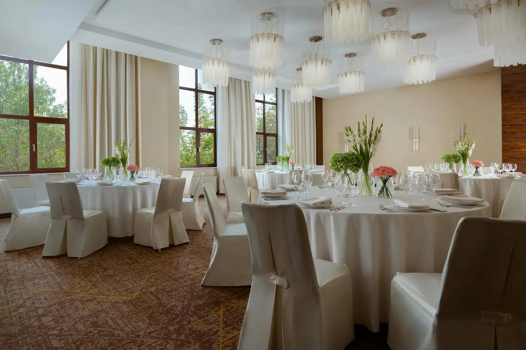 Grand hotel novosibirsk. Grand hotel novosibirsk. Отель grand autograph hotel novosibirsk. Grand hotel novosibirsk. Гранд автограф новосибирск.