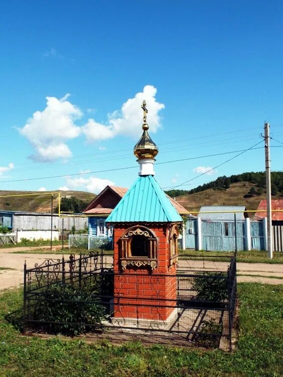 Погода верхняя уратьма нижнекамский. Верхняя уратьма. Нижняя уратьма нижнекамский. Погода верхняя уратьма нижнекамский. Нижняя уратьма открытие памятника.
