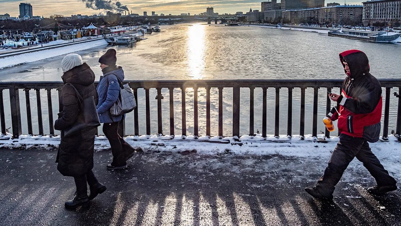 40 градусов в москве. Похолодание. мороз в москве. холод в москве. полярный холод.