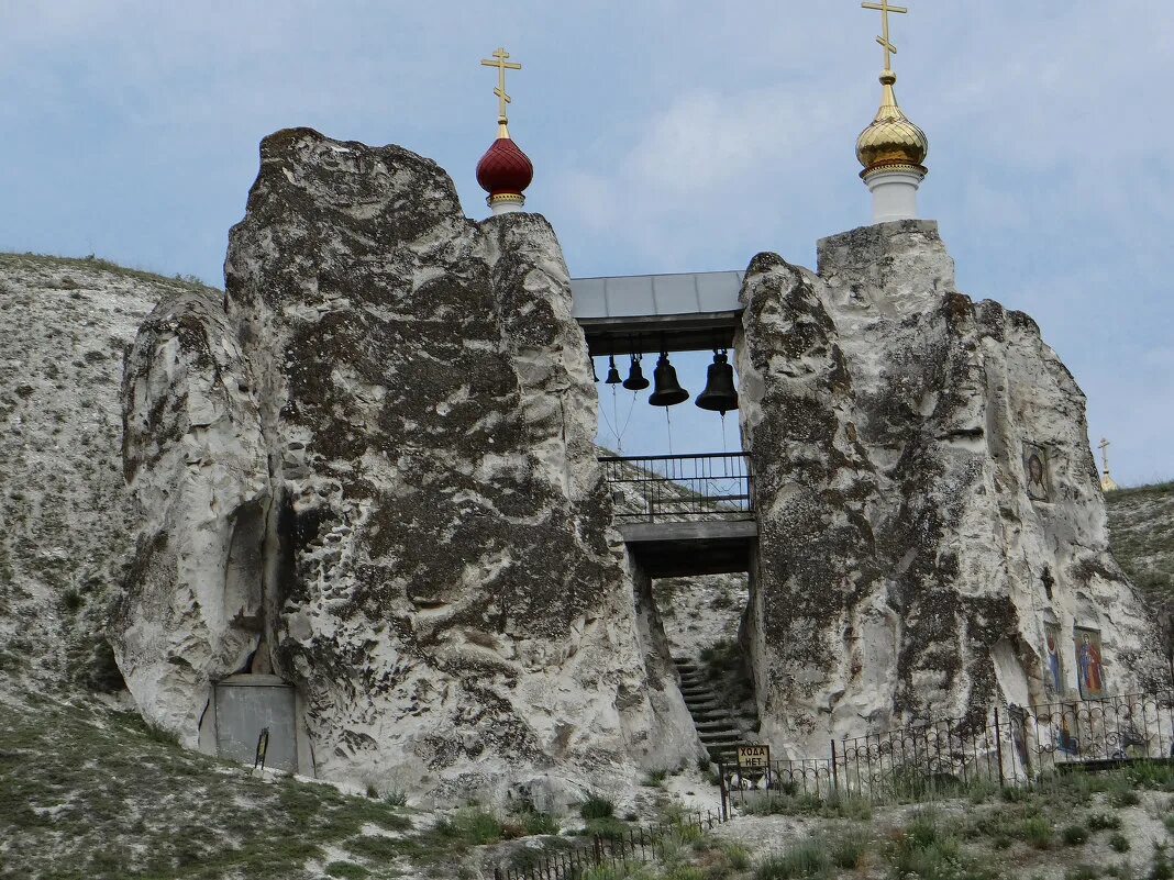 Костомарово женский монастырь сайт. КОСТОМАРА монастырь. КОСТОМАРА. Картинки КОСТОМАРА сейчас. Костомар сейчас.