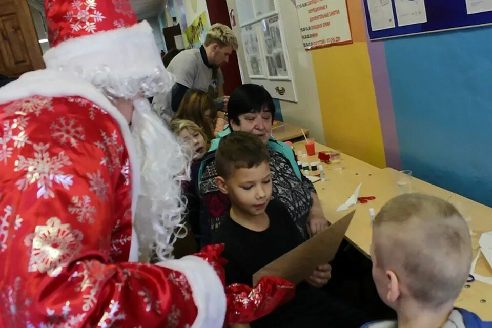 Брянский интернат. Школа интернат брянск. жуковский интернат брянская область для детей. праздничные мероприятия в школе-интернате в жуковке брянской области. школа интернат 9 брянск.