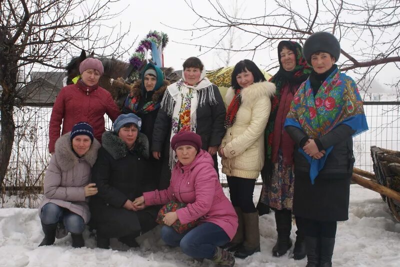 Деревня кармамеи. Канашский сельскохозяйственный рынок. Деревня кармамеи. Кармамейская школа в канашском районе. Канашский сельскохозяйственный рынок.