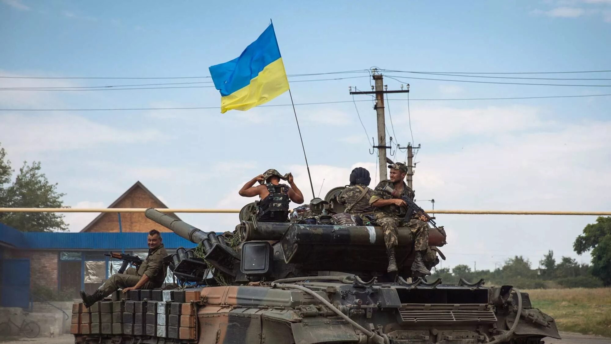 Армия украины на донбассе. ВСУ на Донбассе. Украинские военные. Украинские войска.