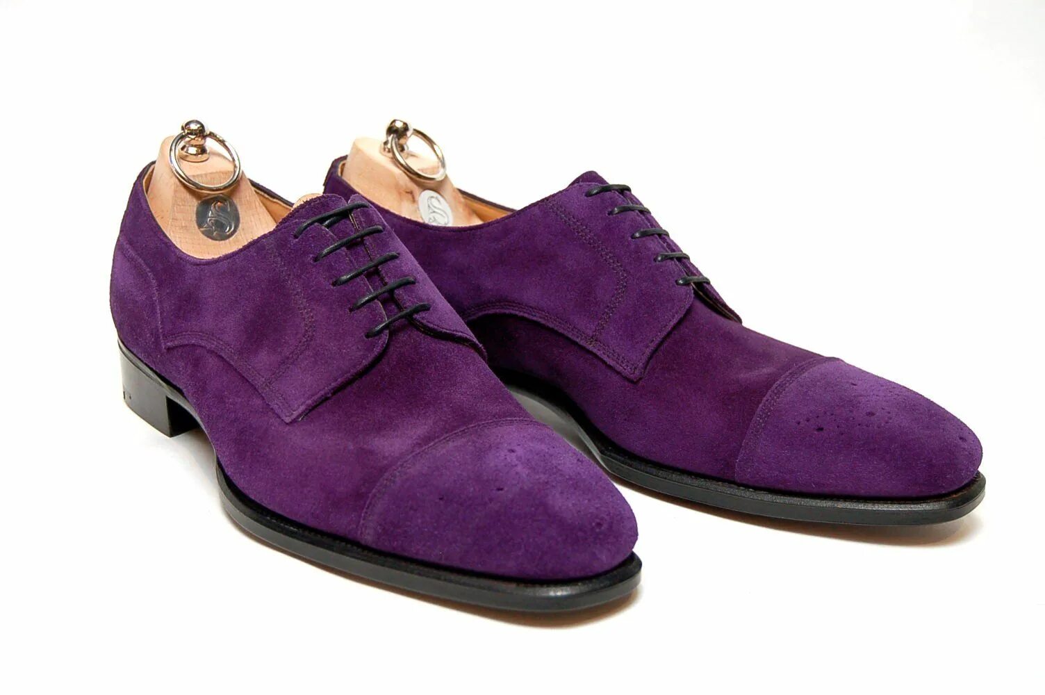 Ботинки замш. Suede Shoes туфли. Фиолетовые ботинки мужские. Обувь из замши. Фиолетовые туфли мужские.