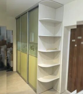 Боковая полка в шкафу