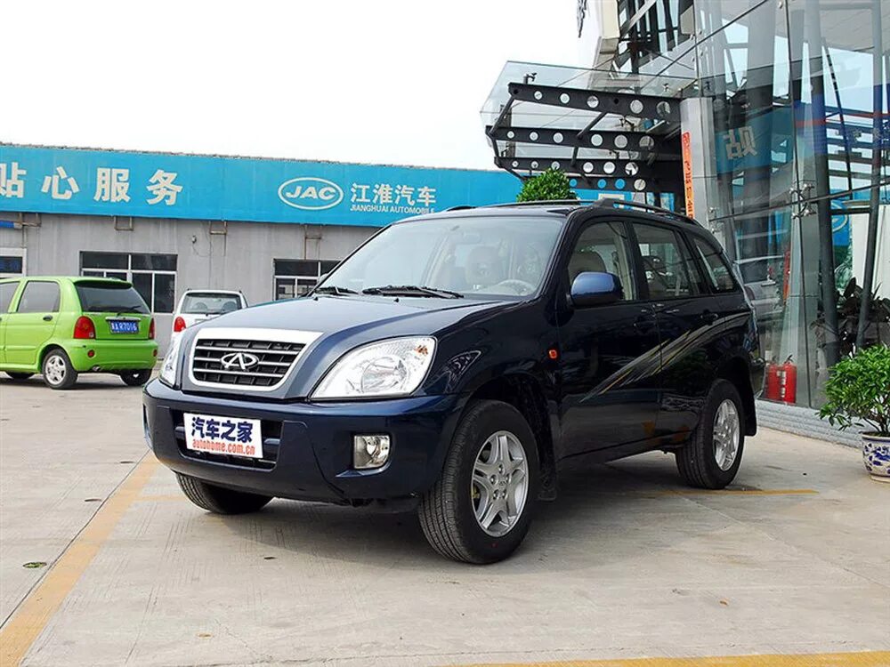 Лучший чери тигго. Chery tiggo 1. chery tiggo 6. чери тигго 1.8. chery тигго 1 поколение.