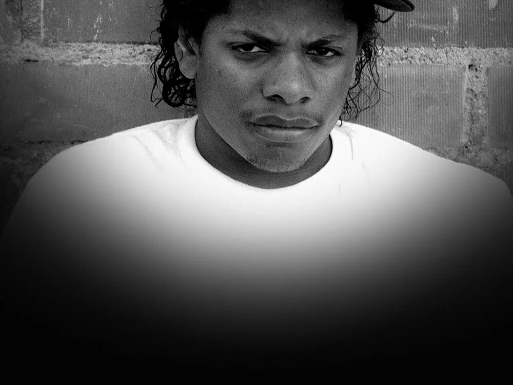 Eazy rent. Eazy. eazy e. eazy e 1994. eazy-e фото.
