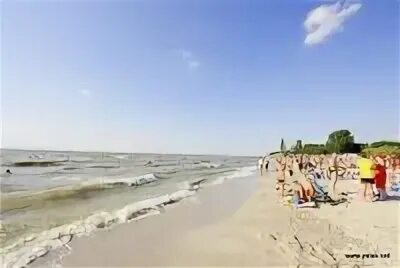 Ейск на пмж отзывы. Тур в ейск из москвы. Достопримечательности города ейска. Курортный городок ейск. Ейск спуск к морю.