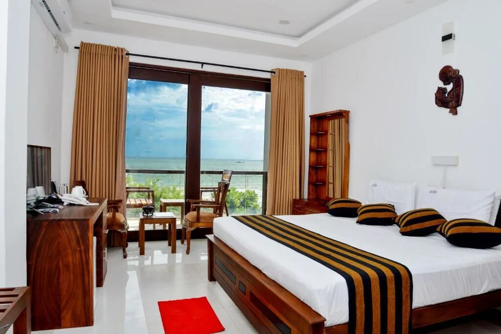 Coastal village 3. Centara Beach Weligama Шри Ланка. Centara Beach Weligama 3 Велигама. Centhara Beach weligama3 * Велигама Standard Room. The Coastal Village Cabana 3* (Ахангама).