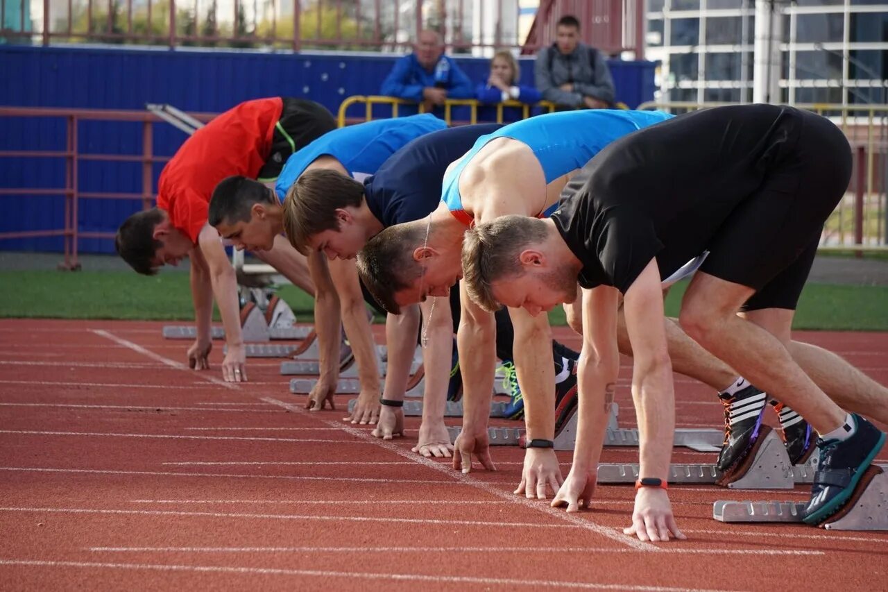 1 среди спортсменов. Первенство России по легкой атлетике Саранск. Лёгкая атлетика спорт Лин. Саранск легкая атлетика. Лица с интеллектуальными нарушениями соревнования.