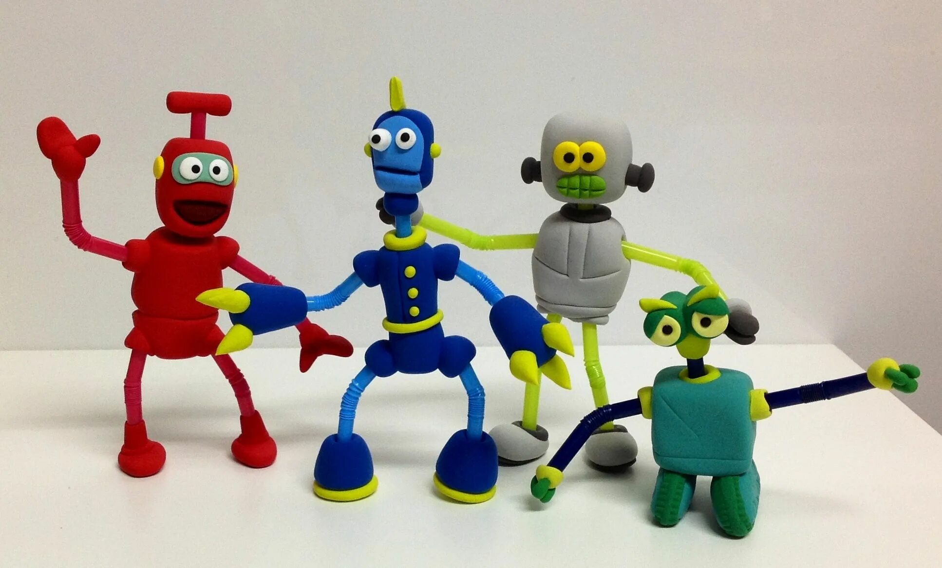 Лепим робота. Лепка роботов. Робот пластилин. Лепка роботов из пластилина. Робот из пластилина для детей.