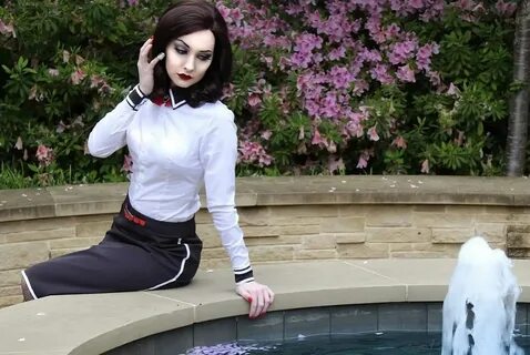 Elizabeth 18