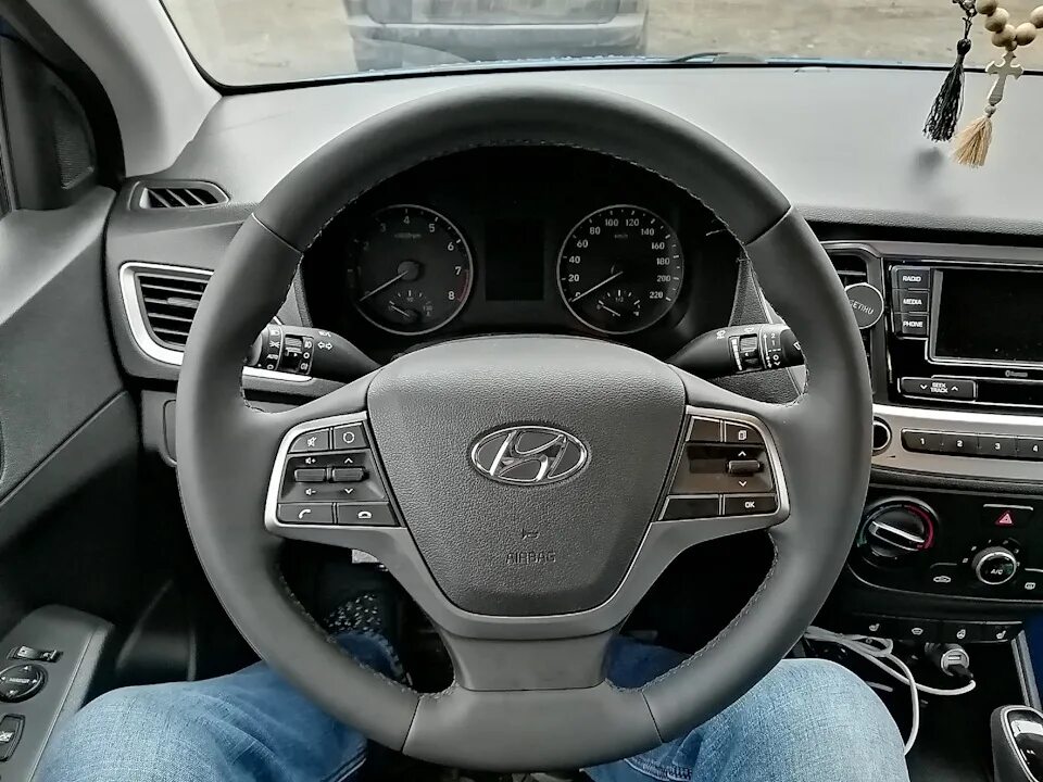 Solaris руль. Руль hyundai solaris 2017. руль hyundai solaris 2025. руль hyundai solaris 2. руль hyundai solaris 2025.