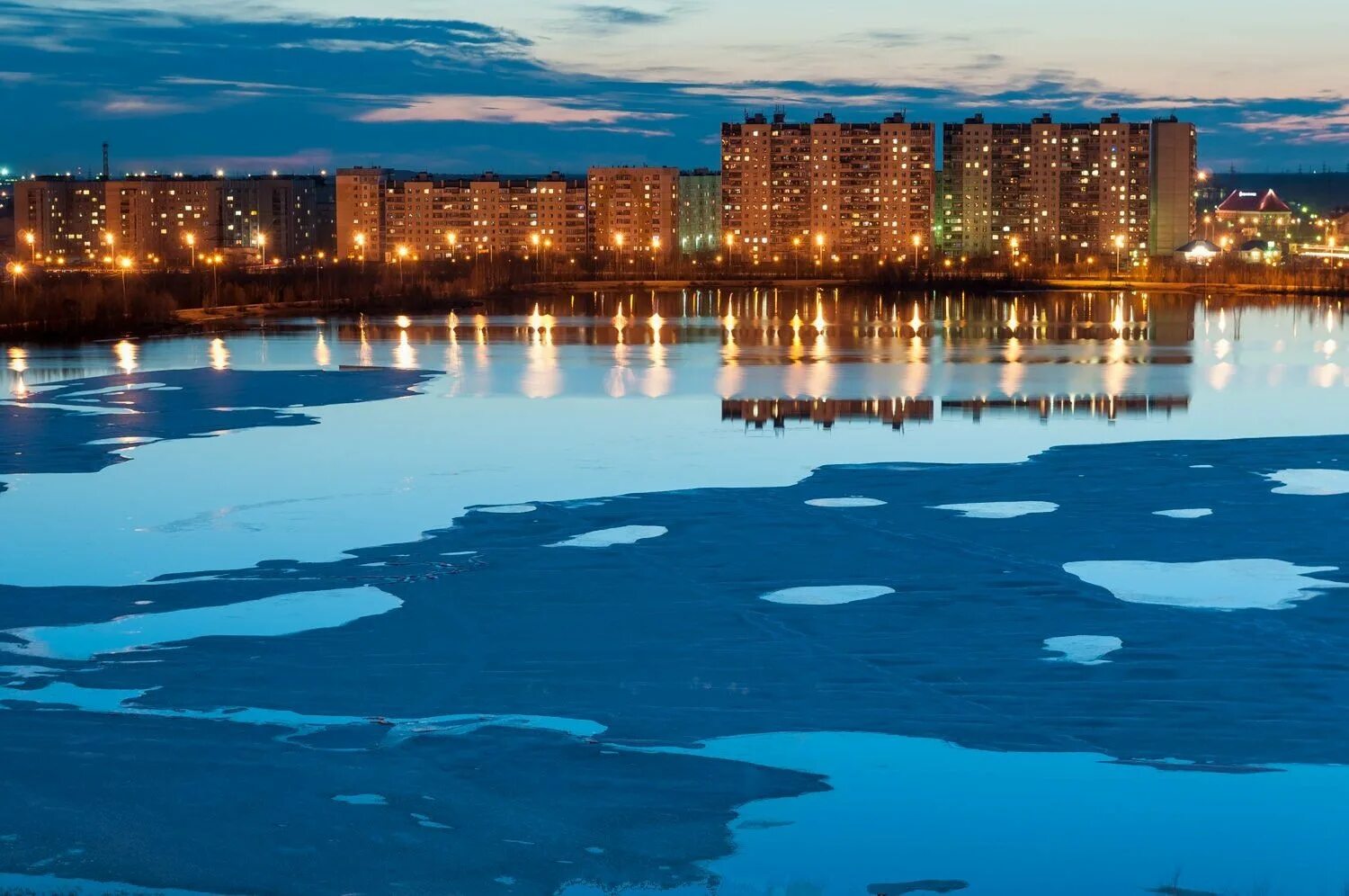 Виды югры. Ханты мансийск 4к. Виды югры. Ханты-мансийск административный центр. Виды югры.