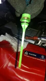 Замена уровня масла