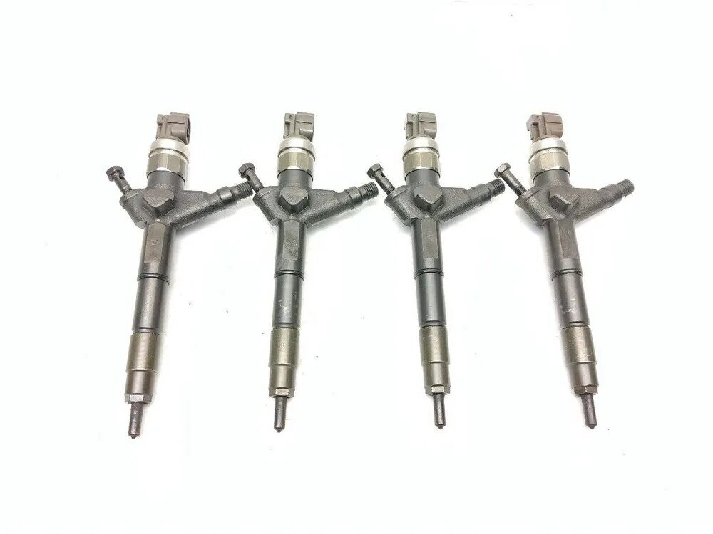 Приора 16кл форсунки. Форсунки ваз приора 16 клапанов. Форсунка д-144 (т-40) 16. Форсунки приора 16. Форсунки бензиновые ваз 2110.