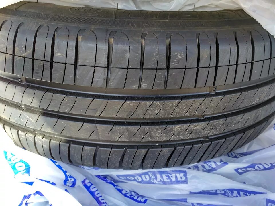 Michelin Energy xm2 195/60 r15. Шины Мишлен летние 195/60/15. Michelin Energy xm2. Резина Мишлен Энерджи Энержи xm2 195 60 r15.